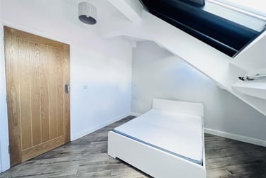 2 bed flat, Avenue D, Snienton Market,, Hockley, Nottingham, NG11DX - Image 5